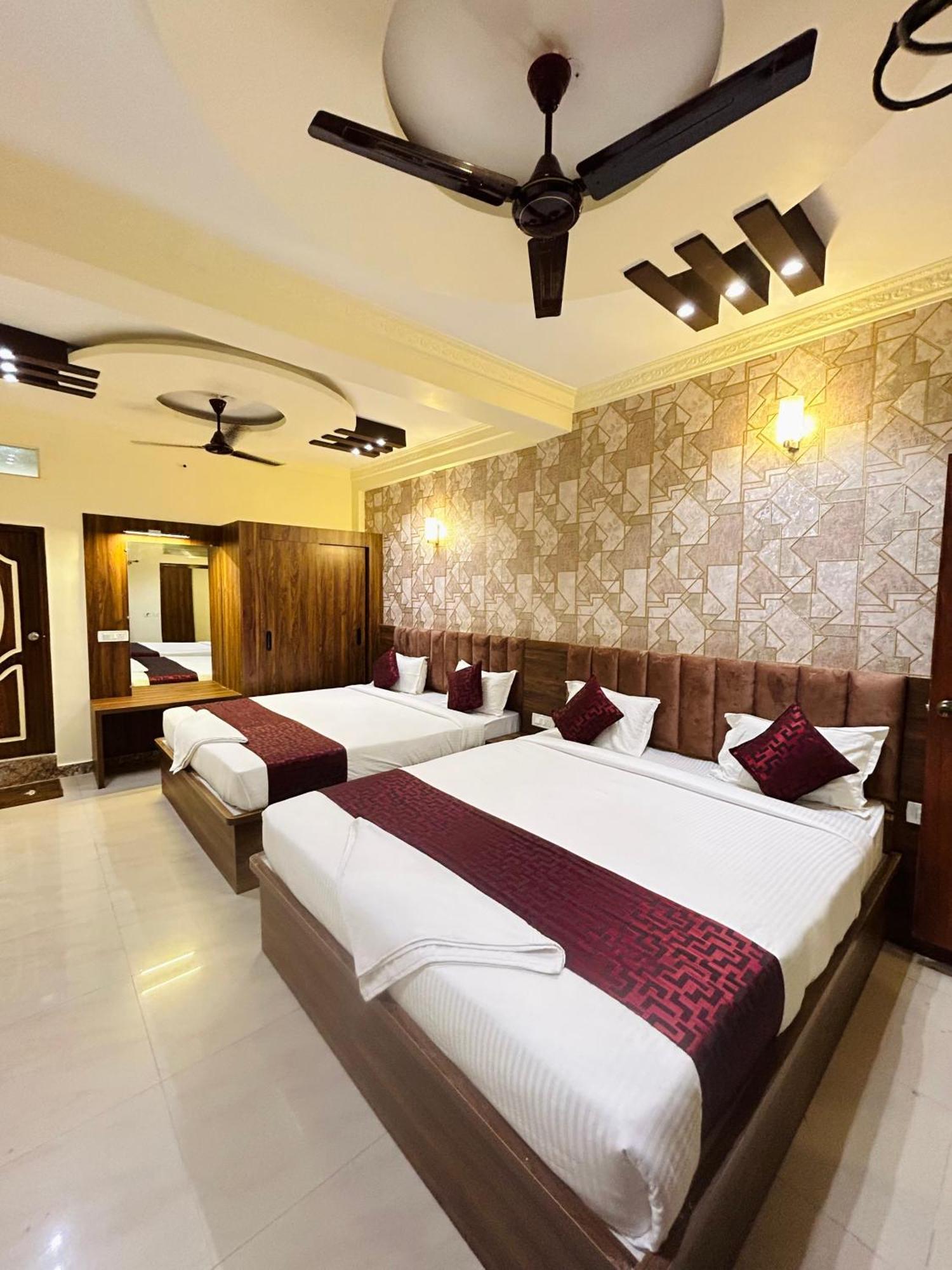 Hotel Boss Palace Mysore Exterior foto